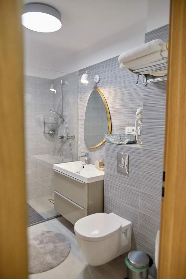 Ara Apart Hotel #3 Μπρασόβ Εξωτερικό φωτογραφία